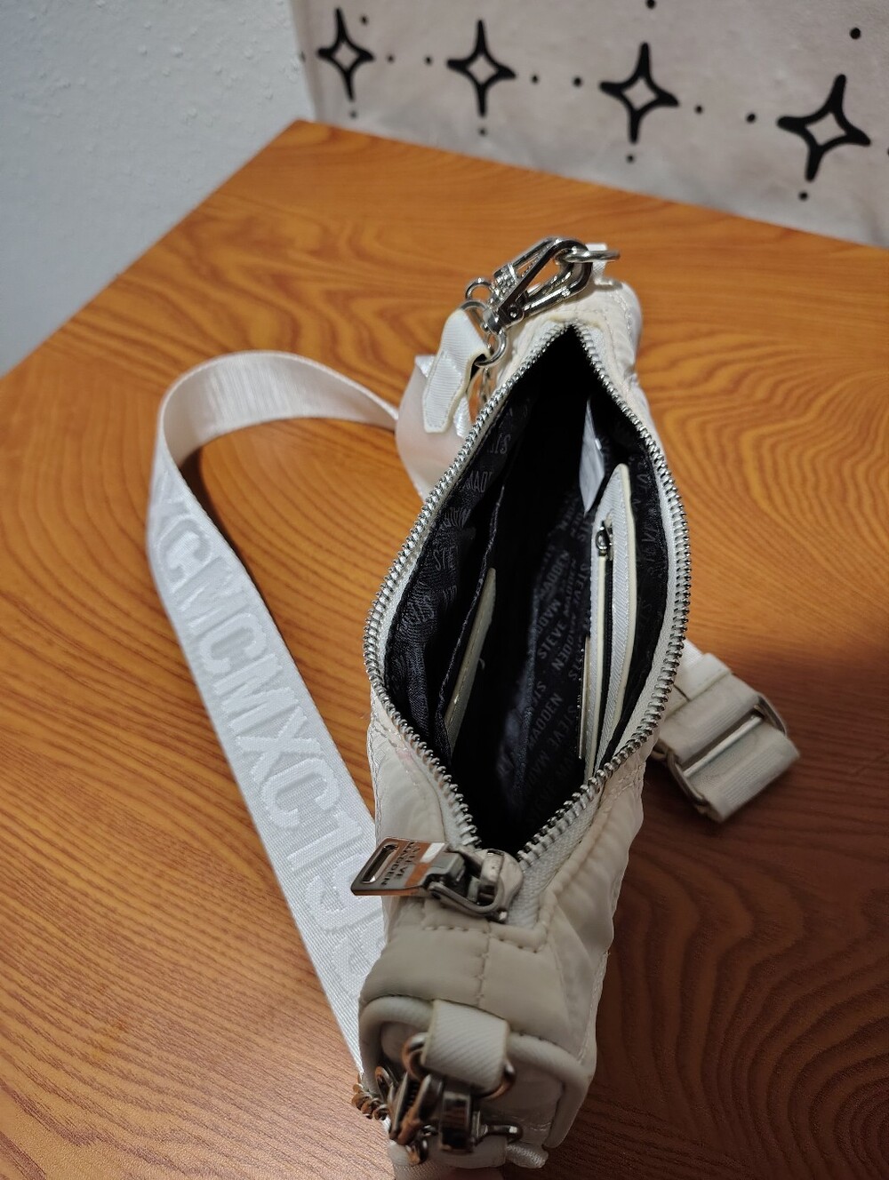 Steve Madden Btamela Quilted Crossbody Bag - Picture 9 of 9